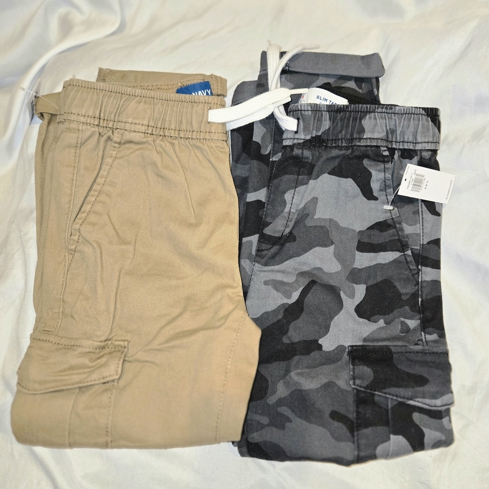Old Navy Kids Grey Camo and Tan Slim Taper Cargo Pants 2 Pair Bundle Size 6-7 - Picture 2 of 4